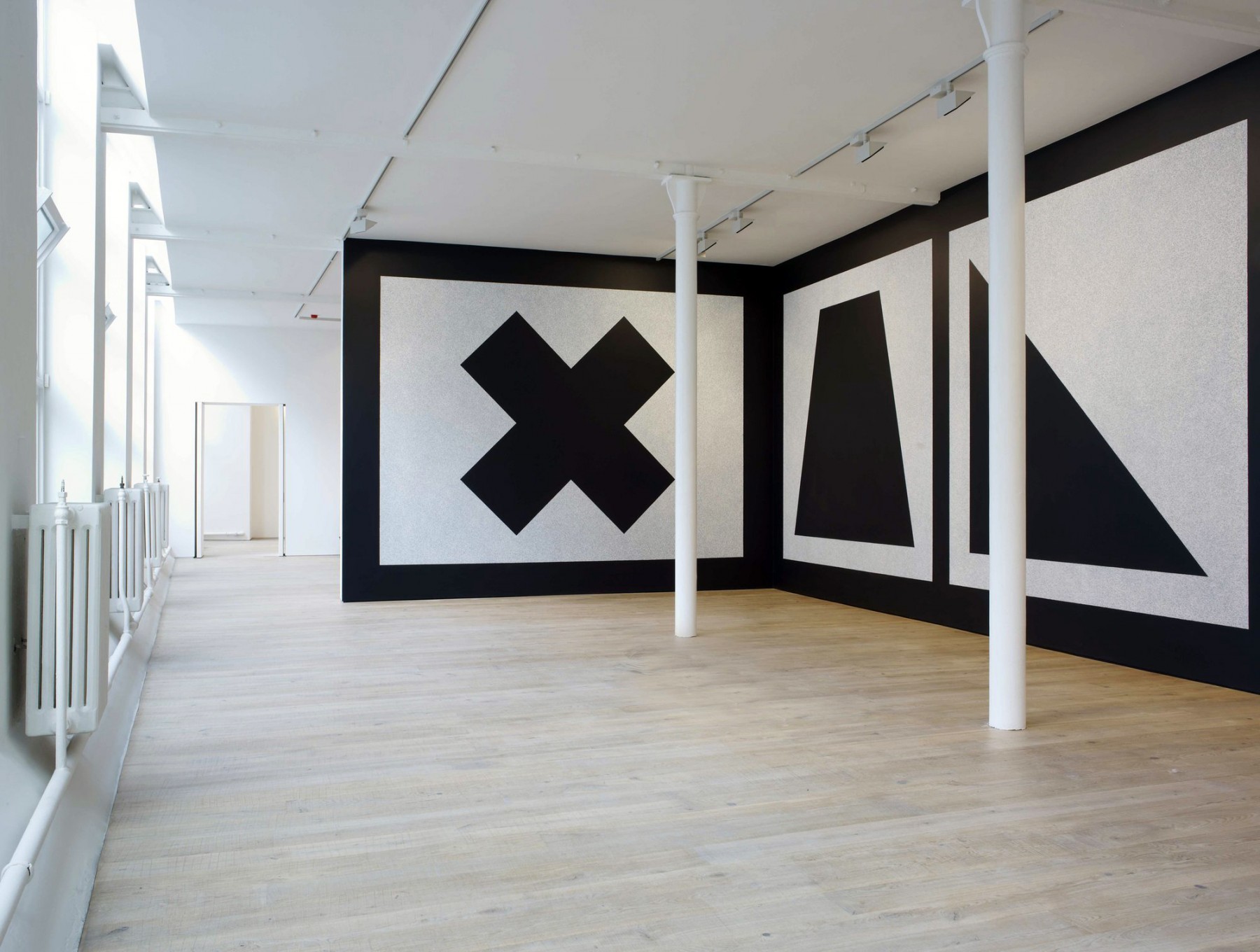 new-Pace-Gallery-London-soho-2011-contemporary-art-international-exhibition-space-installation-Sol-Le-Witt-Wall-Drawing-343-Jamie-Fobert-Architects-1