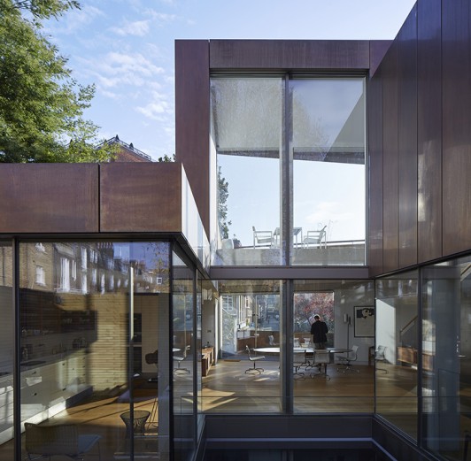 Levering-House-contemporary-modern-London-residential-home-Jamie-Fobert-Architects-Doughty-Mews-exterior-thumbnail