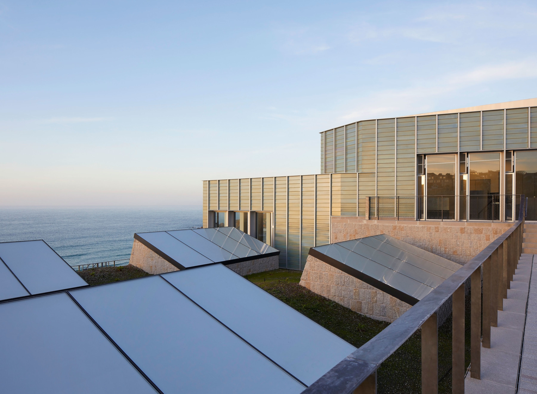 Jamie-Fobert-Architects Tate-St-Ives Cornwall Hufton+Crow faience rooflights